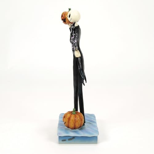 Enesco Disney Traditions by Jim Shore The Nightmare Before Christmas Jack Skellington Holding Pumpkin Figurine, 9.25 Inch, Multicolor