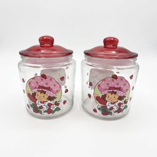 Silver Buffalo Strawberry Shortcake Waving, Glass Jar with Lid