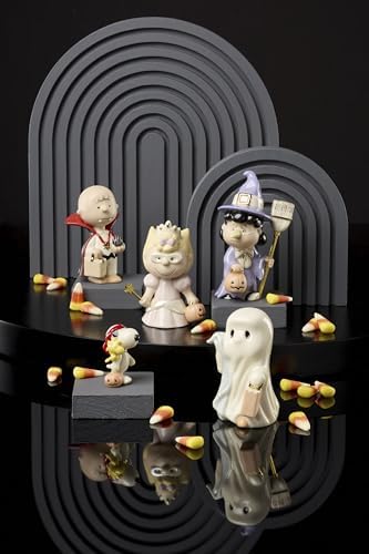 Lenox Peanuts Tricks and Treats 5-Piece Figurine Set