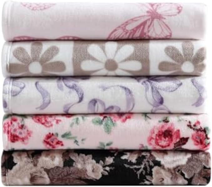 Betsey Johnson - Blanket, Buttery-Soft Throw Blanket for Couch or Bed, Boldly Plush & Oversized Bedding (Ballet Bows Purple, 50" x 70")