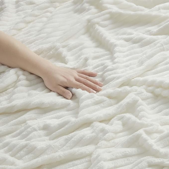 Nestl White Throw Blanket for Couch - Cozy Warm Fuzzy Blankets for Women, Set of 2 Small Fleece Throws for Girls - Off White, 50 x 60 Inches