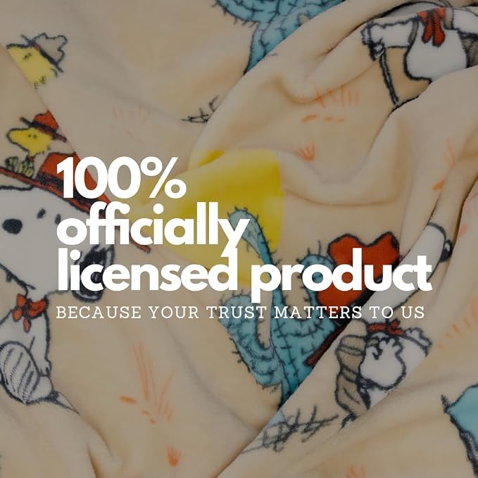 Franco Peanuts Snoopy & Woodstock Camping Boy Scout Bedding Super Soft Cozy Plush Throw, 50 in x 70 in, (Official Peanuts Product) Collectibles