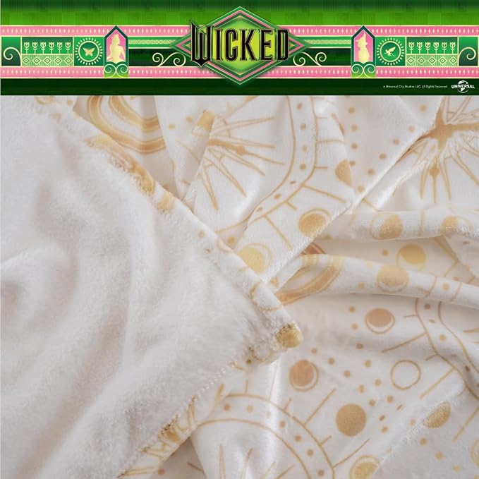 Collectibles Wicked Super Soft Cozy Throw, 46 in x 60 in, (Officially Licensed Product) by Franco