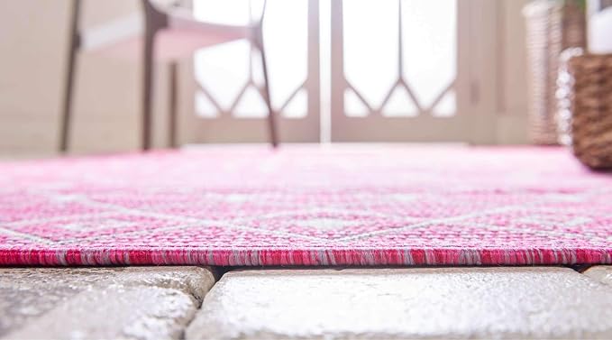 Unique Loom Outdoor Trellis Collection Area Rug - Tribal Trellis (2' x 6' 1" Runner, Fuschia/ Gray)