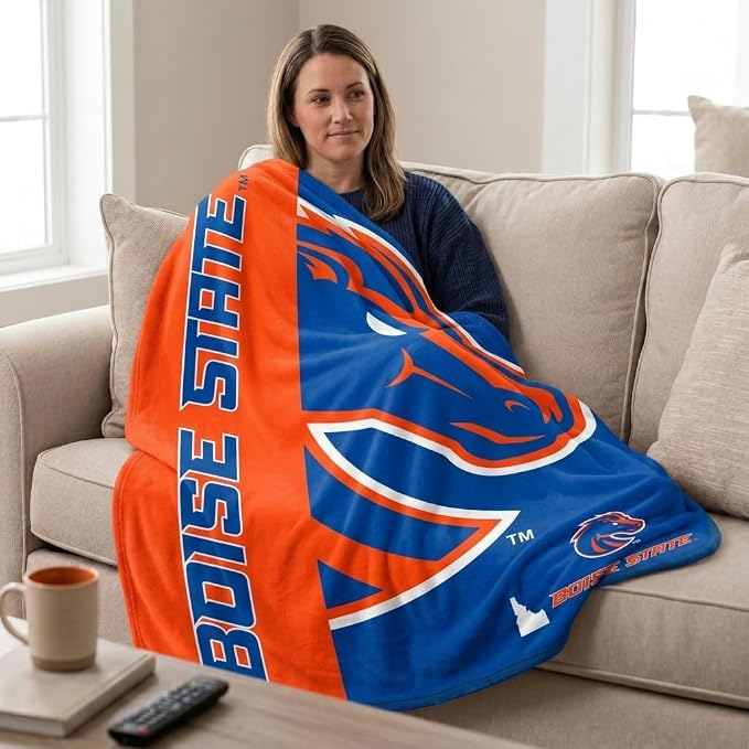 Proformance Home NCAA Boise State Broncos Endzone Ultra Soft Tailgate Throw
