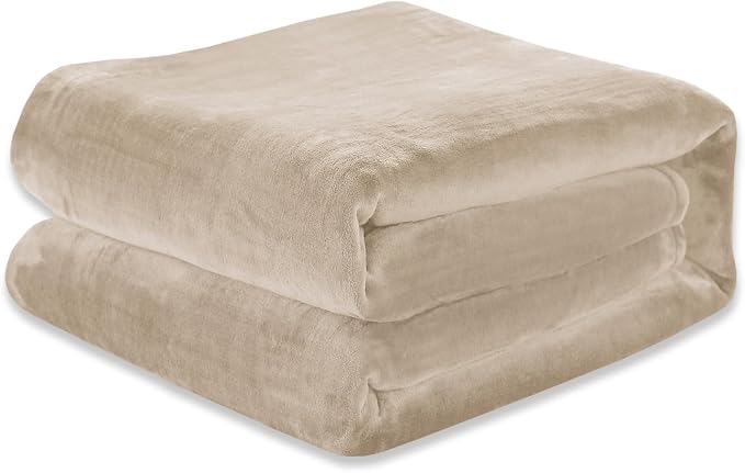 Elegant Comfort Luxury Velvety Softness Fuzzy Plush Micro-Velour Ultra-Soft Blanket, King/California King, Cream-Beige