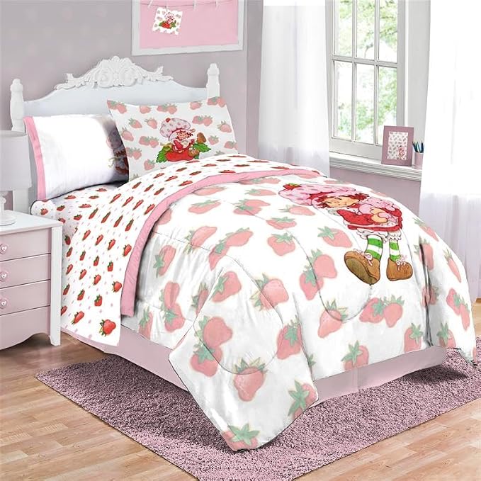 Strawberry Shortcake Full Size Comforter Set 7 Piece Kids Bedding, Pink | Bed in a Bag, Comforter Sheets Shams Pillowcases, Official Brand, Soft Microfiber, Machine Washable, Girls Gift