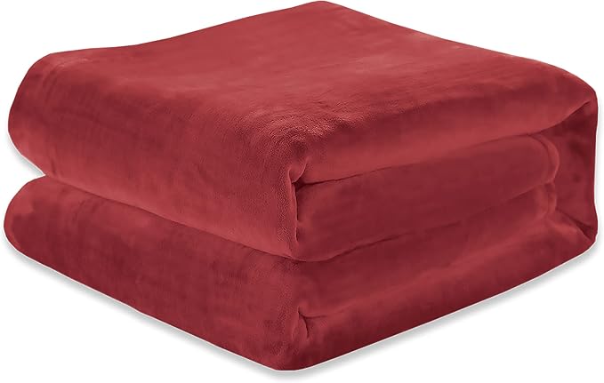 Elegant Comfort Luxury Velvety Feel Blanket, All-Season Lightweight Blanket, Ultra Plush, Soft, Cozy-Fuzzy Flannel Fleece for Couch, Sofa, Bed, Travel, Solid Design, King/California King, Burgundy