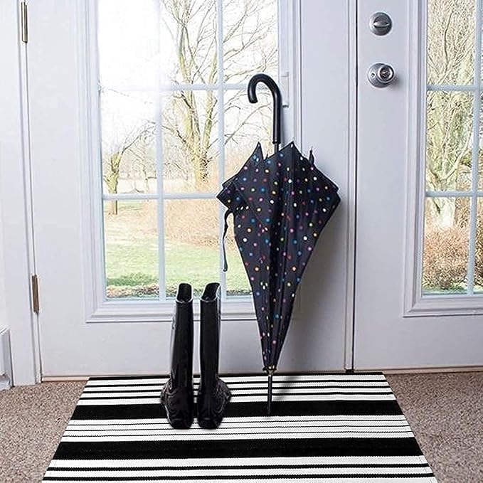 OJIA Front Door Mat 24"x35" Black and White Outdoor Rugs Front Door Rug | Washable Entryway Rug Cotton Woven Indoor Outdoor Doormat Small Area Rugs Layered Doormat for Porch/Outside Entrance Decor