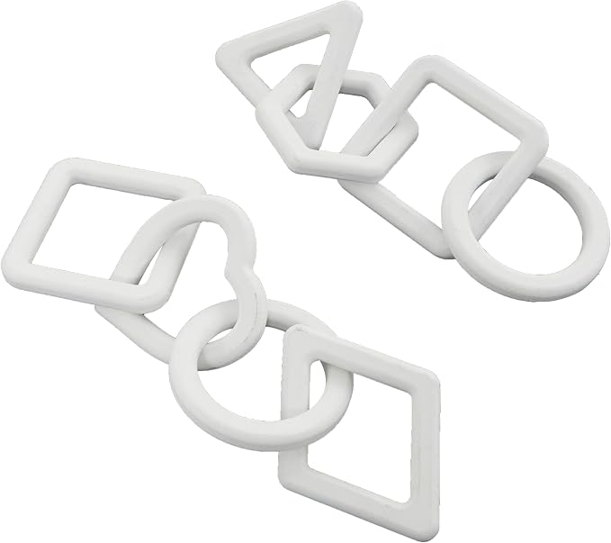CosmoLiving by Cosmopolitan Wood Chain Decorative Sculpture Home Decor Statues, Set of 2 Accent Figurines 15" W, 2" H, White