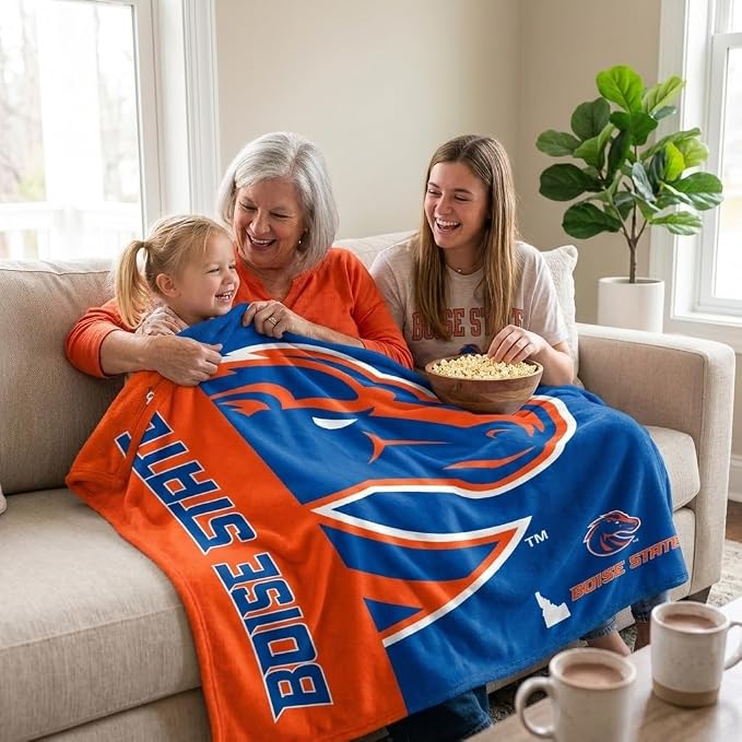 Proformance Home NCAA Boise State Broncos Endzone Ultra Soft Tailgate Throw