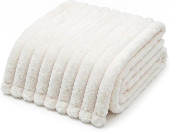 Americanflat 50x60 Faux Fur Throw Blanket - Soft and Breathable Throw Blanket for Couch, Bed, Chair - White Faux Fur Blankets Perfect for Home, Bedroom, or Outdoor Use