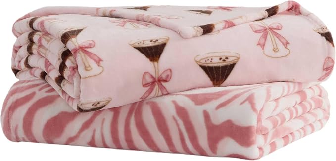 Betsey Johnson - Reversible Throw Blanket, 50 x 70, Ultra Soft Plush Blanket for Blanket for Bed & Couch, Betsey Martini Pink