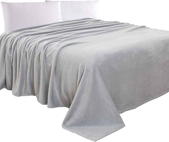 Elegant Comfort Luxury Velvety Feel Blanket, All-Season Lightweight Blanket, Ultra Plush, Soft, Cozy-Fuzzy Flannel Fleece for Couch, Sofa, Bed, Travel, Solid Design, Full/Queen, Silver Gray