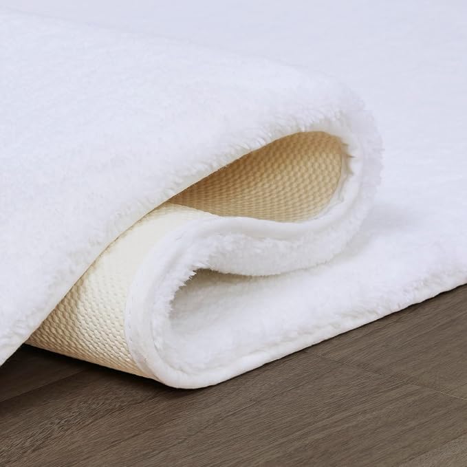 Madison Park Marshmallow Super Soft & Absorbent Bath Rug, 20 x 30, White | Non slip Backing, Spa Quality Luxurious Plush Bath Mat for Bathroom, Quick Dry, OEKO TEX