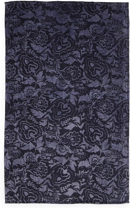Vera Bradley Women's Fleece Throw Blanket – Soft Plush Blanket for Couch, Bedroom & Home Décor