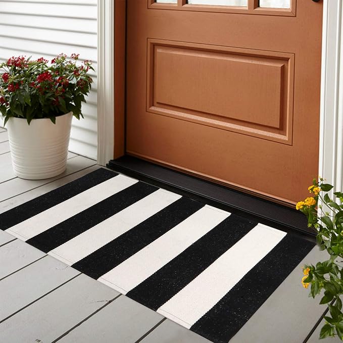 Collive Black and White Striped Outdoor Rug 24"x 35", Washable Front Door Mat, Cotton Woven Farmhouse Fall Front Porch Rug Decor, Layered Door Mats Outdoor for Entryway Kitchen