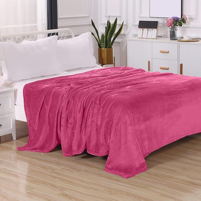 Elegant Comfort Luxury Velvety Feel Blanket, All-Season Lightweight Blanket, Ultra Plush, Soft, Cozy-Fuzzy Flannel Fleece for Couch, Sofa, Bed, Travel, Solid Design, Twin/Twin XL, Hot Pink