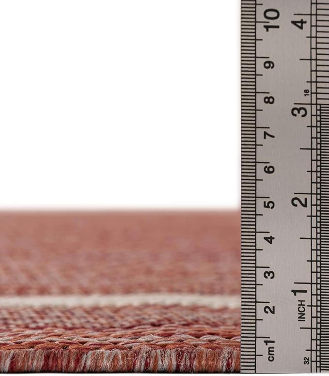 Unique Loom Outdoor Border Collection Area Rug - Soft Border (5' 3" Round Rust Red/Ivory)