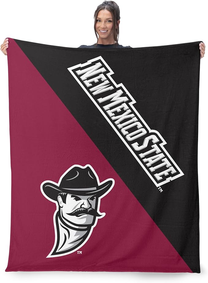 Northwest NCAA Silk Touch Throw Blanket, Ultra Soft Plush Polyester, Lightweight Warm Decorative Fan Gift, 46 x 60 in