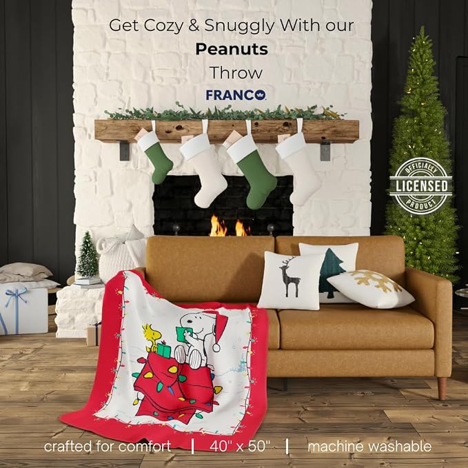 Franco Collectibles® Peanuts® Snoopy & Woodstock Holiday Christmas Super Soft Cozy Plush Throw, 40 in x 50 in, (Official Peanuts® Product)