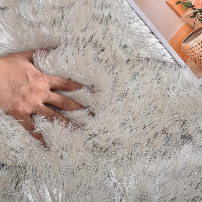 ORINOVA White and Grey Faux Shaggy Fur Rug for Living Room Plush Washable Sheepskin Fur Area Rugs 3x5 Nursery Rug