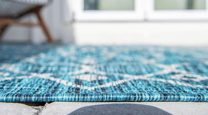 Unique Loom Outdoor Trellis Collection Area Rug - Tribal Trellis (4' 1" x 6' 1" Rectangle, Teal/ Ivory)
