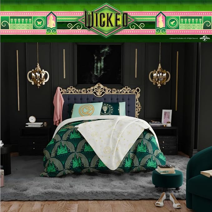 Collectibles Wicked Super Soft Cozy Throw, 46 in x 60 in, (Officially Licensed Product) by Franco