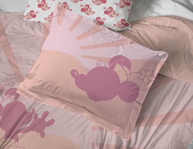 Disney Minnie Mouse Full Comforter Set 7 Piece Bedding for Girls, Pink | Bed in a Bag, Comforter Sheets Shams Pillowcases, Official Product, Soft Microfiber, Machine Washable, Girls Gift