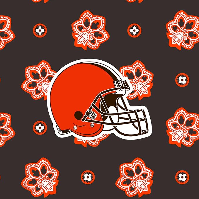 Vera Bradley Women's Fleece NFL Oversized Throw Blanket (Multiple Teams Available), Clevelandbrownsonbrown/Orangebandana, One Size