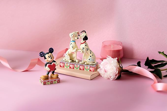 Enesco Disney Traditions Collection by Jim Shore 101 Dalmatians Pongo and Perdita Holding Paws Figurine- Stone Resin Hand Painted Collectible Disney Dog Figurines Home Decor Statue, 6 Inch