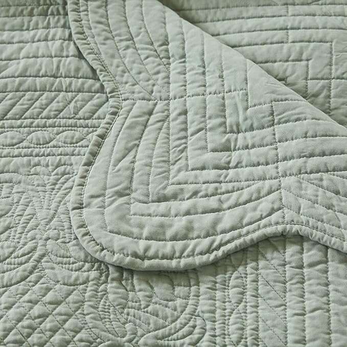 Madison Park Luxe Damask Stitching Throw Blanket, 60"x72" | Cotton Filled Spread, Ultra Soft, Cozy Bedding for Living Room Couch, Sofa, Bed, Scalloped Borders, Seafoam
