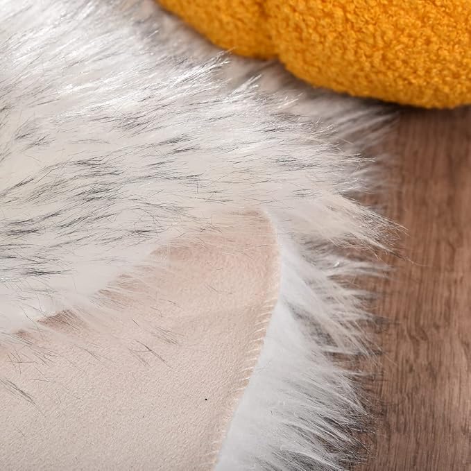ORINOVA Gray and White Area Rug 6x9 Rugs for Bedroom Fuzzy Plush Large Sheepskin Washable Fluffy Fur Rug for Living Room Nursery Rug