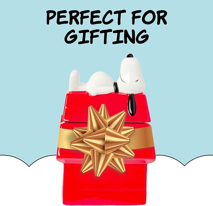 Silver Buffalo Peanuts Snoopy and House, 3D Sculpted Snack Jar | Ceramic Cookie, 5.25” x 5”, 7 75