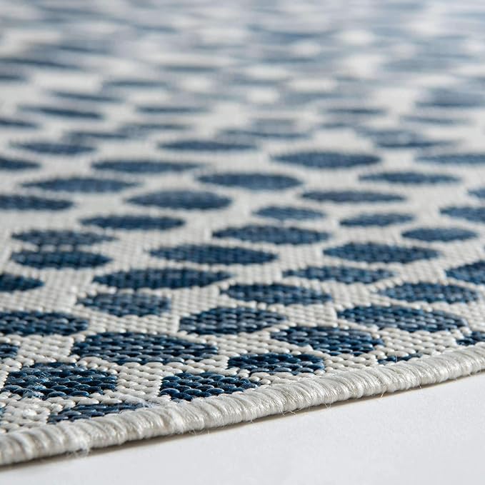 Unique Loom Outdoor Collection Area Rug - Cape Town (7' 10" x 10' Oval, Blue/ Olive)