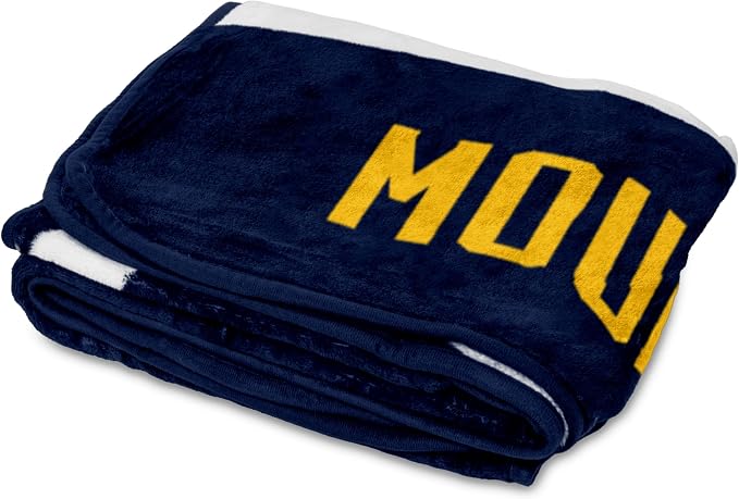 Logo Brands NCAA Raschel Throw Blanket – 50 x 60 Soft Fleece Blanket, Officially Licensed Collegiate Design, Cozy Throw for Tailgating, Game Day, & Home Décor