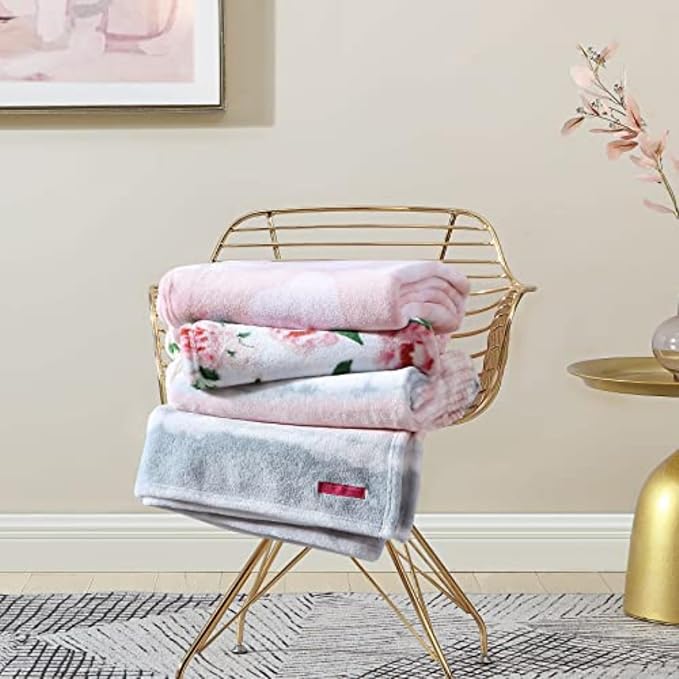 Betsey Johnson - Throw Blanket, Buttery-Soft Throw Blanket for Couch or Bed, Boldly Plush & Oversized Bedding (Dotted Heart Pink, 50" x 70")