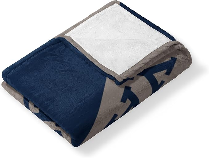 Northwest NCAA Silk Touch Throw Blanket, Ultra Soft Plush Polyester, Lightweight Warm Decorative Fan Gift, 46 x 60 in