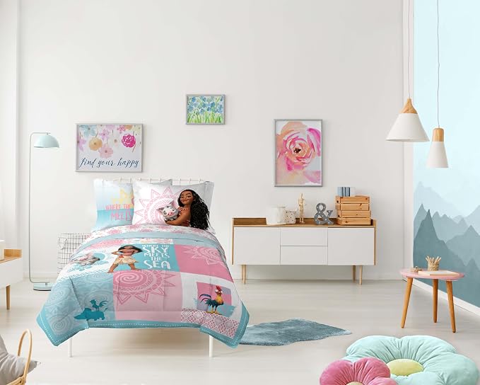 Disney Moana Queen Comforter Set 7 Piece Kids Bedding for Girls, Multi | Bed in a Bag, Comforter Sheets Shams Pillowcases, Official Brand, Soft Microfiber, Machine Washable, Girls Gift