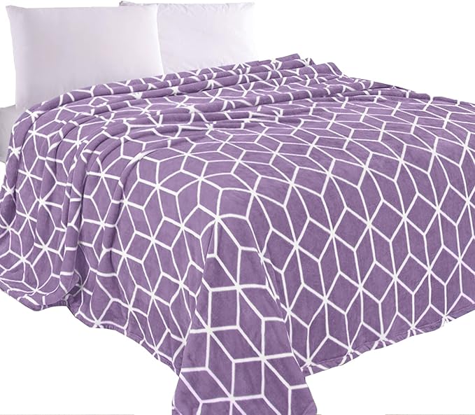 Elegant Comfort Luxury Velvety Feel Blanket, All-Season Lightweight Blanket, Ultra Plush, Soft, Cozy-Fuzzy Flannel Fleece for Couch, Sofa, Bed, Travel, Cube Design, Full/Queen, Lilac