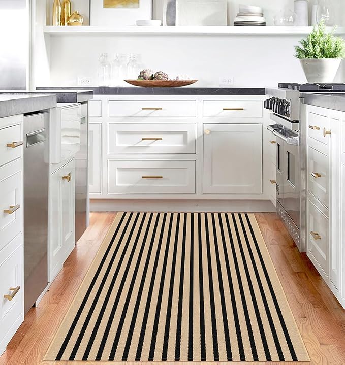 IOHOUZE Striped Area Rug 4'x6' Front Door Rugs Washable Area Rug for Double Front Porch, Large Patio Rug Outdoor Indoor, Doormat for Entryway Porch Entrance, Tan/Black