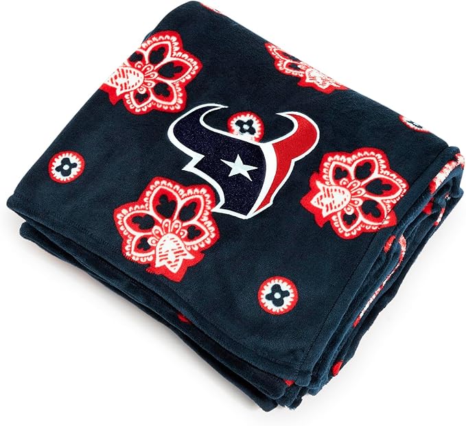 Vera Bradley Women's Fleece NFL Oversized Throw Blanket (Multiple Teams Available), Houstontexansonnavy/Redbandana, One Size