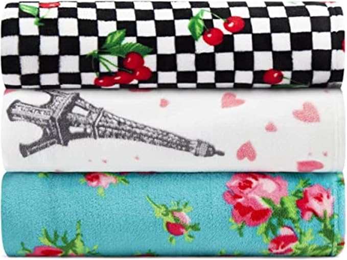 Betsey Johnson - Blanket, Buttery-Soft Throw Blanket for Couch or Bed, Boldly Plush & Oversized Bedding (Paris Love Pink, 50" x 70")