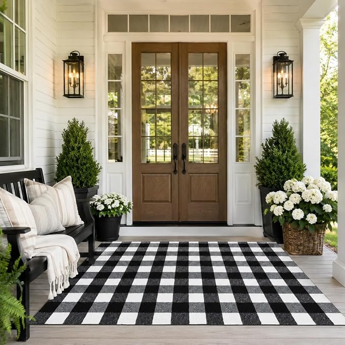 FONEYI Buffalo Plaid Outdoor Rug for Front Door Mats, 4'x6' Black and White Checkered Layered Door Mat with Non Slip Backing, Washable Entryway Rug for Porch, Front Porch and Farmhouse Decor