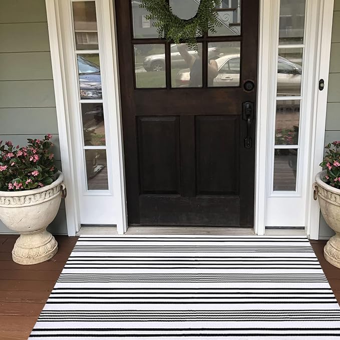 Black and White Striped Outdoor Rug Front Porch Rug 27.5"x43" Cotton Hand-Woven Welcome Mats Layered Door Mats for Front Porch/Entryway/Laundry Room/Bedroom/Outdoor