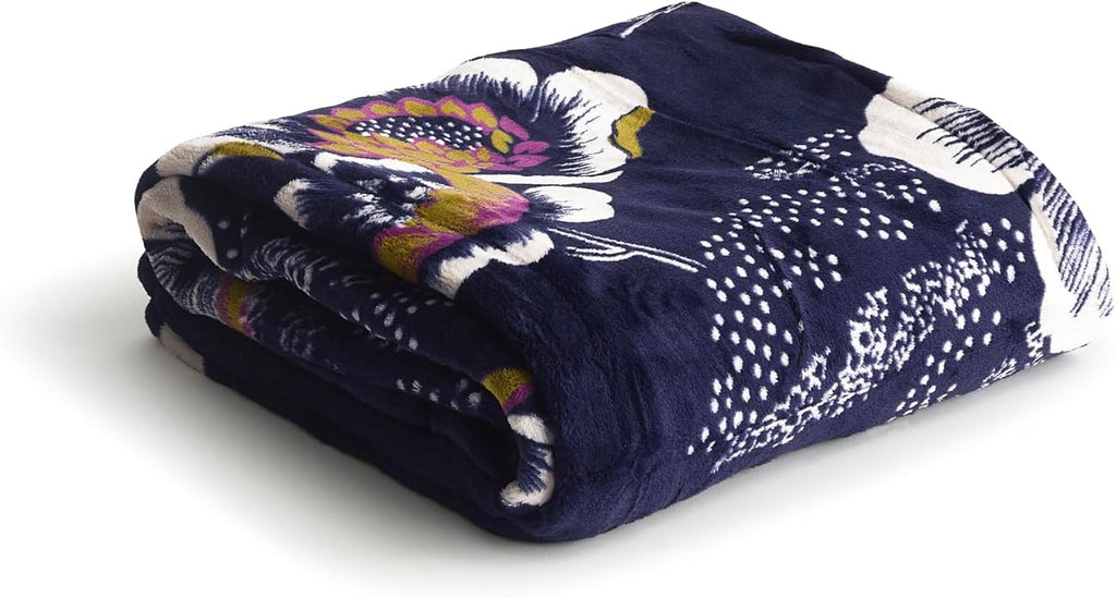 Vera Bradley Women's Fleece Throw Blanket – Soft Plush Blanket for Couch, Bedroom & Home Décor