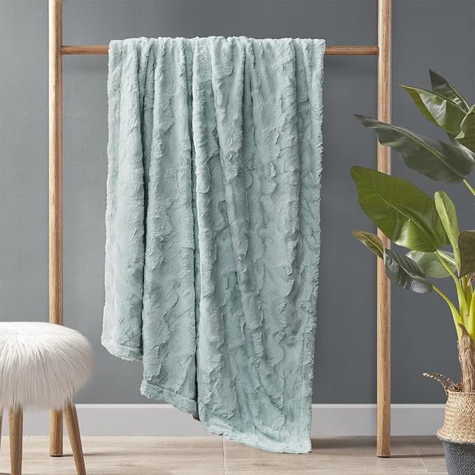 Madison Park Zuri Faux Fur Reversible Throw Blanket, 50 x 60 in, Aqua | Oversized Soft Plush, Luxury, Animal Stripes, Mink Reverse, Modern, All Season, for Bed Sofa Couch, OEKO-TEX Certified