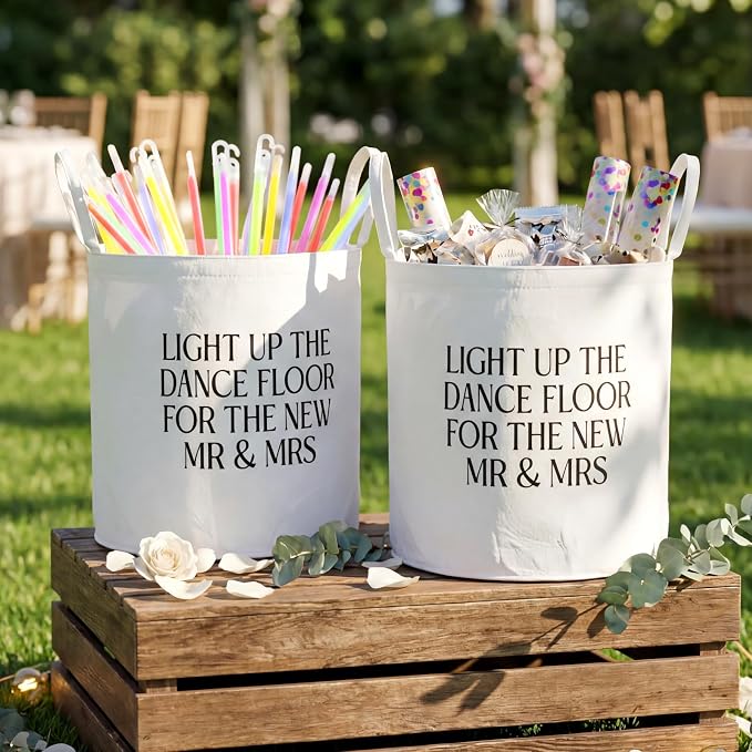 Yungyan 2 Pcs Wedding Baskets with Handles 16 Inch Large White Baskets | White Felt Baskets for Glow Sticks, Flip Flops, Blankets, Flowers, Dance Floor Party Supplies for Wedding Ceremony Party