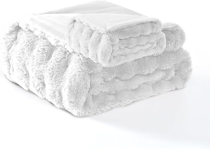 Modern Threads Water-Resistant Faux Rabbit Fur Pet Blanket for Dogs & Cats – Ultra-Soft Couch, Bed & Crate Protector, 40x50 White