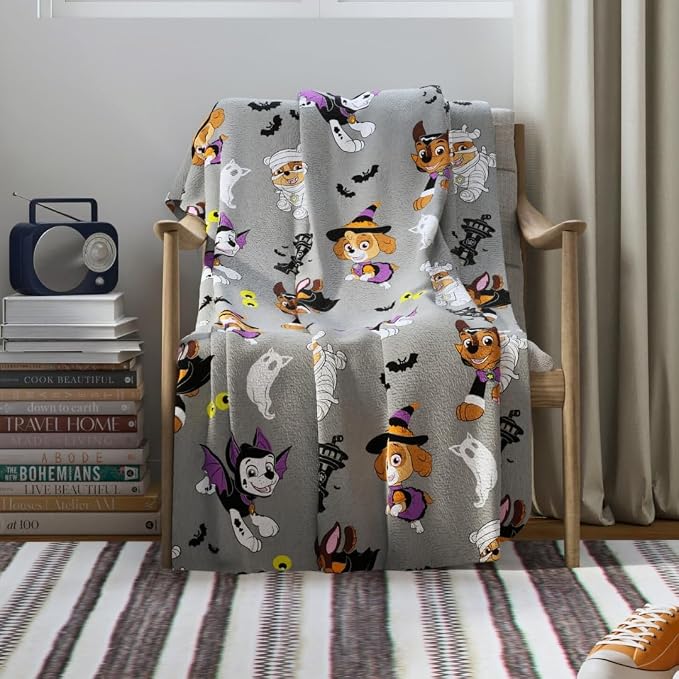 PAW Patrol Halloween Throw Blanket, Super Soft Cozy Plush Bedding, 50" x 70", (Officially Licensed Product) by Franco